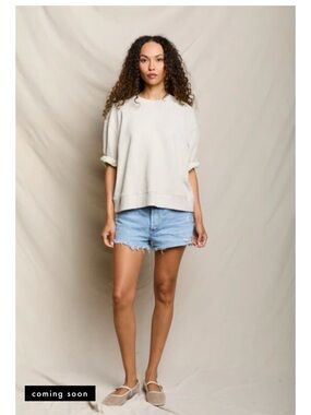 perfectwhitetee Rebecca Relaxed Cream Short-Sleeve Crew Sweatshirt